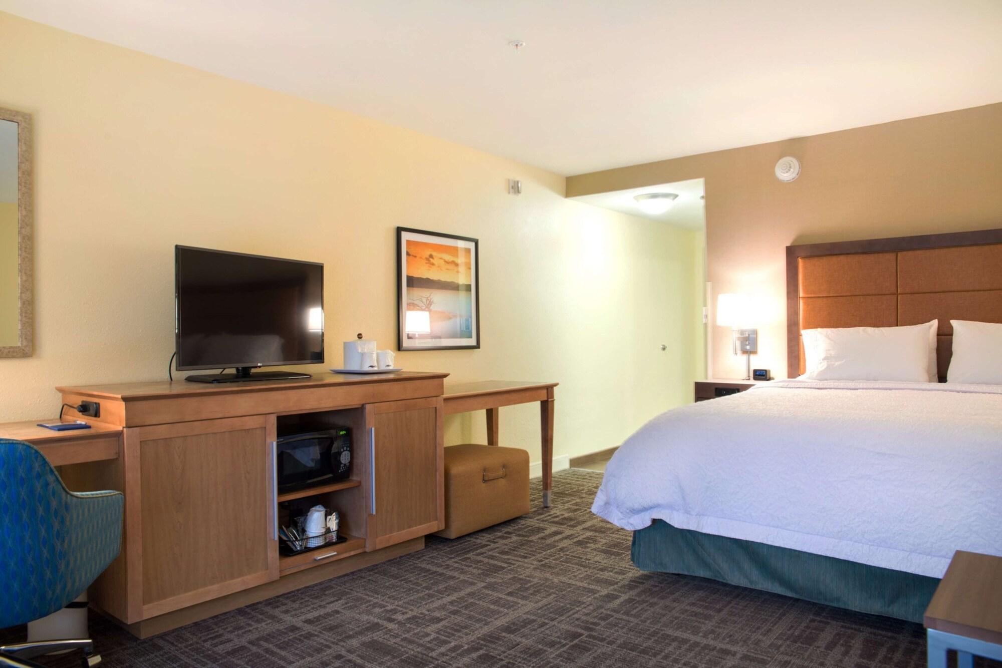 Hampton Inn & Suites Big Rapids, Mi Exteriér fotografie
