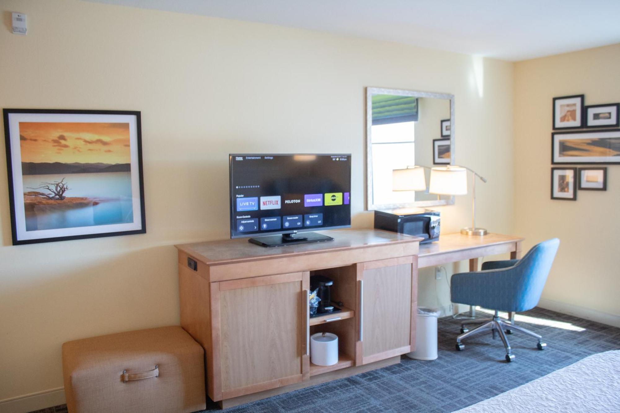 Hampton Inn & Suites Big Rapids, Mi Exteriér fotografie