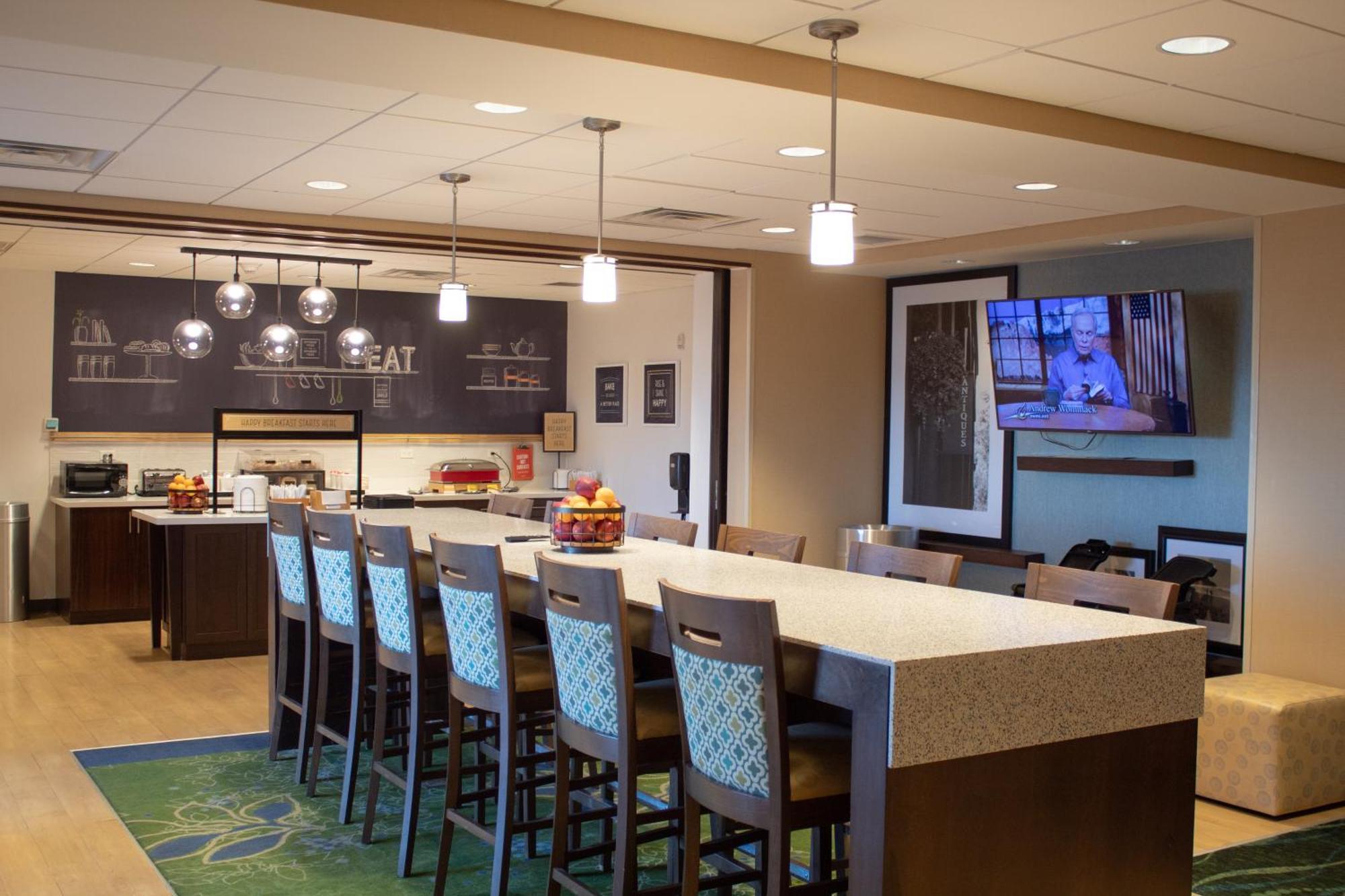 Hampton Inn & Suites Big Rapids, Mi Exteriér fotografie